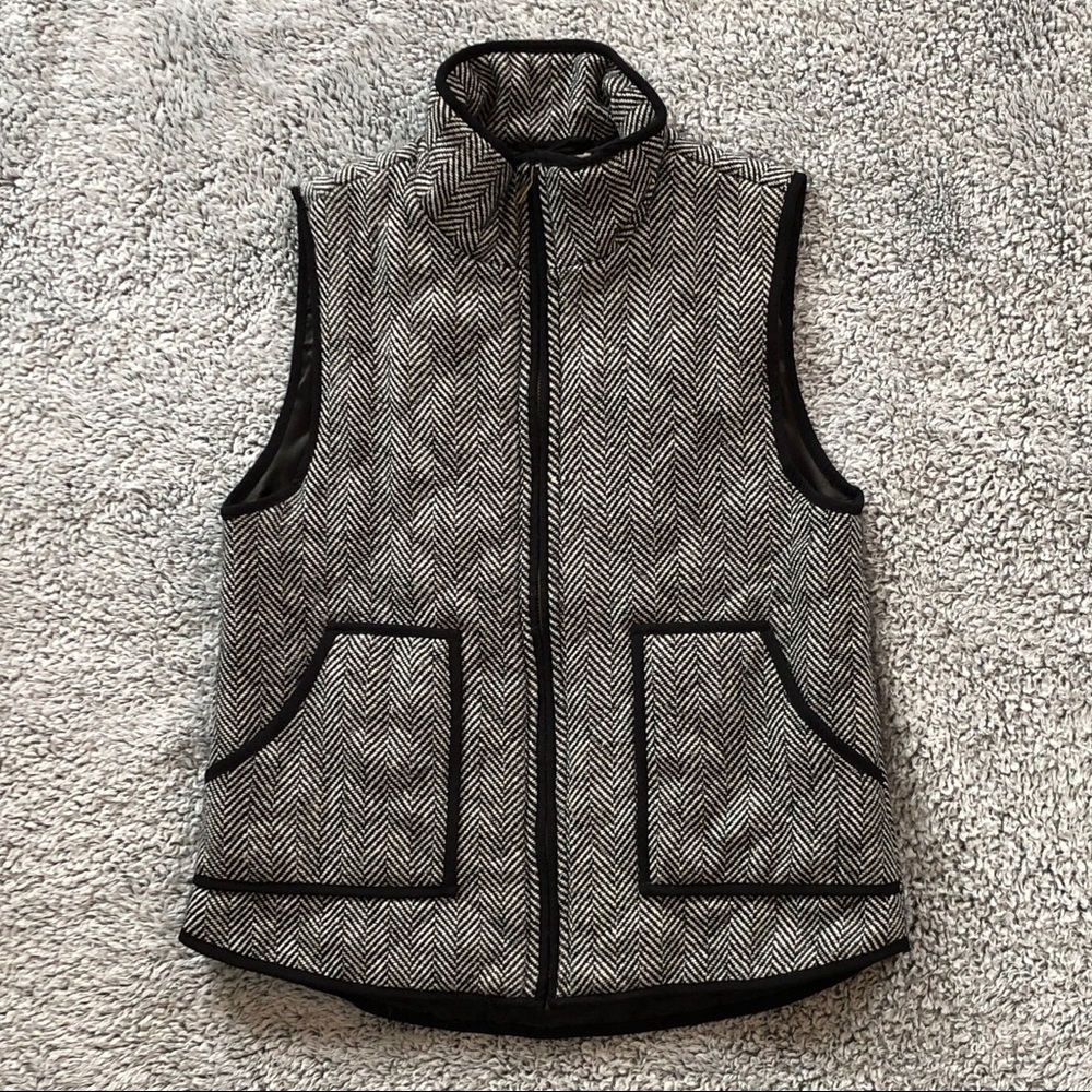 Honey Punch Black and White Herringbone Vest | M